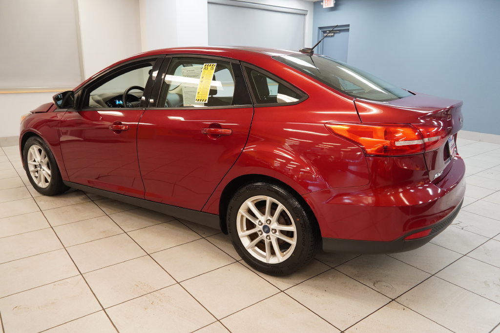 Used 2015 Ford Focus SE FWD image 7