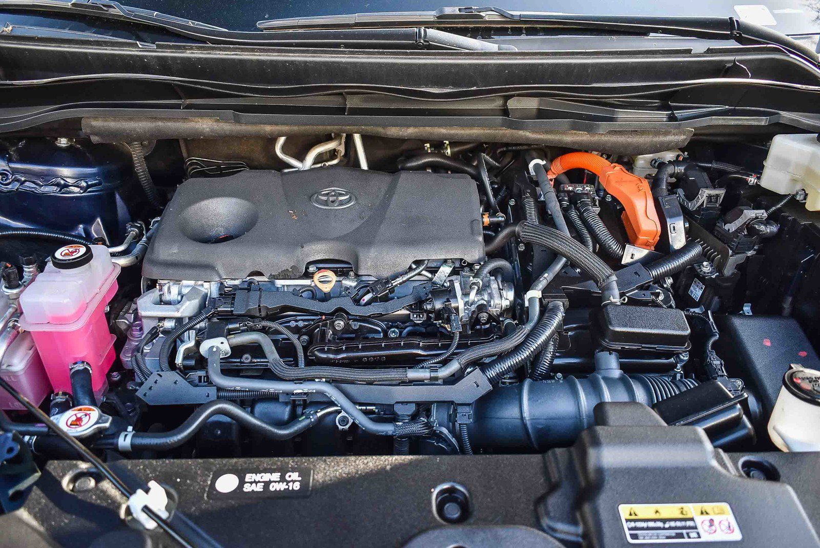 Used 2023 Toyota Sienna Limited image 25