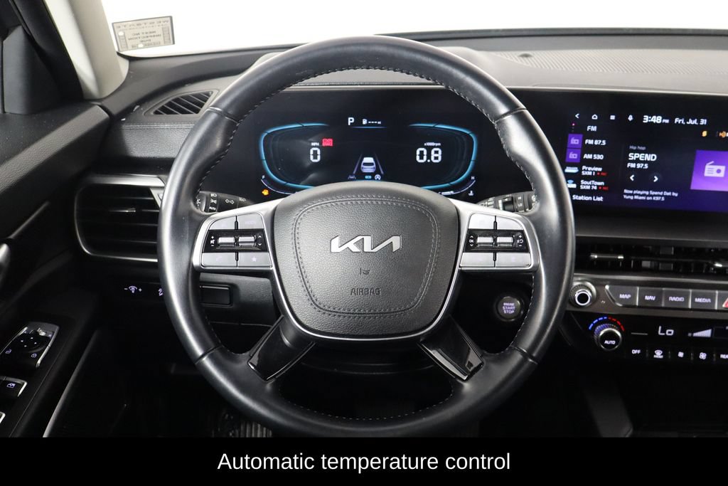 Used 2024 Kia Telluride LX FWD image 7