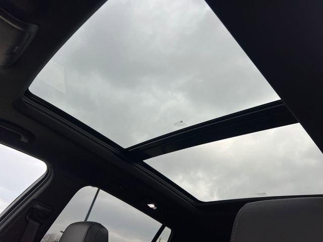 Used 2023 Cadillac XT6 Luxury w/ LPO, Floor Liner Package image 21