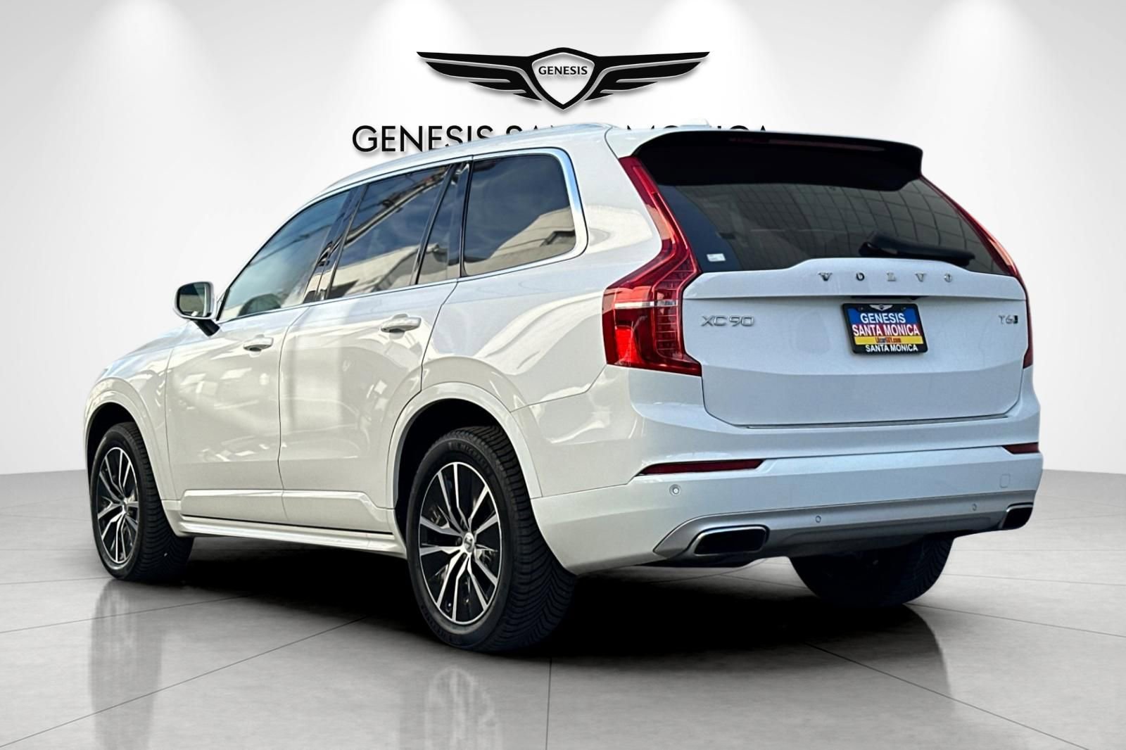 Used 2020 Volvo XC90 T6 Momentum image 6