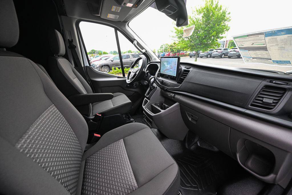 New 2026 Ford Transit 250 148 Medium Roof Extended AWD w/ Exterior Upgrade Package image 16