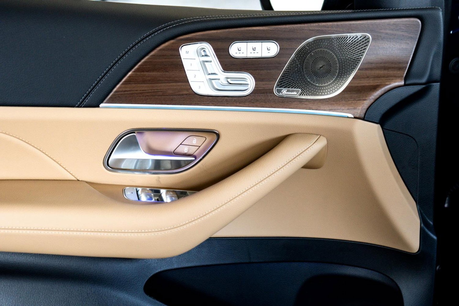 New 2025 Mercedes-Benz GLS 580 4MATIC image 13