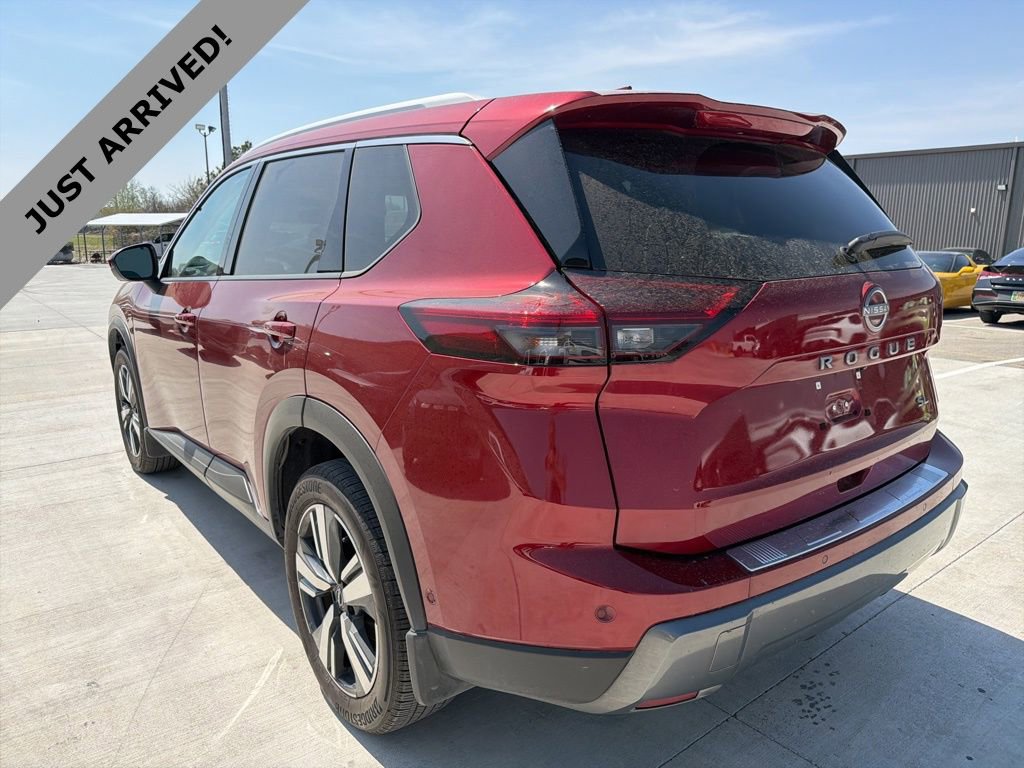 Certified 2024 Nissan Rogue SL w/ SL Premium Package image 7