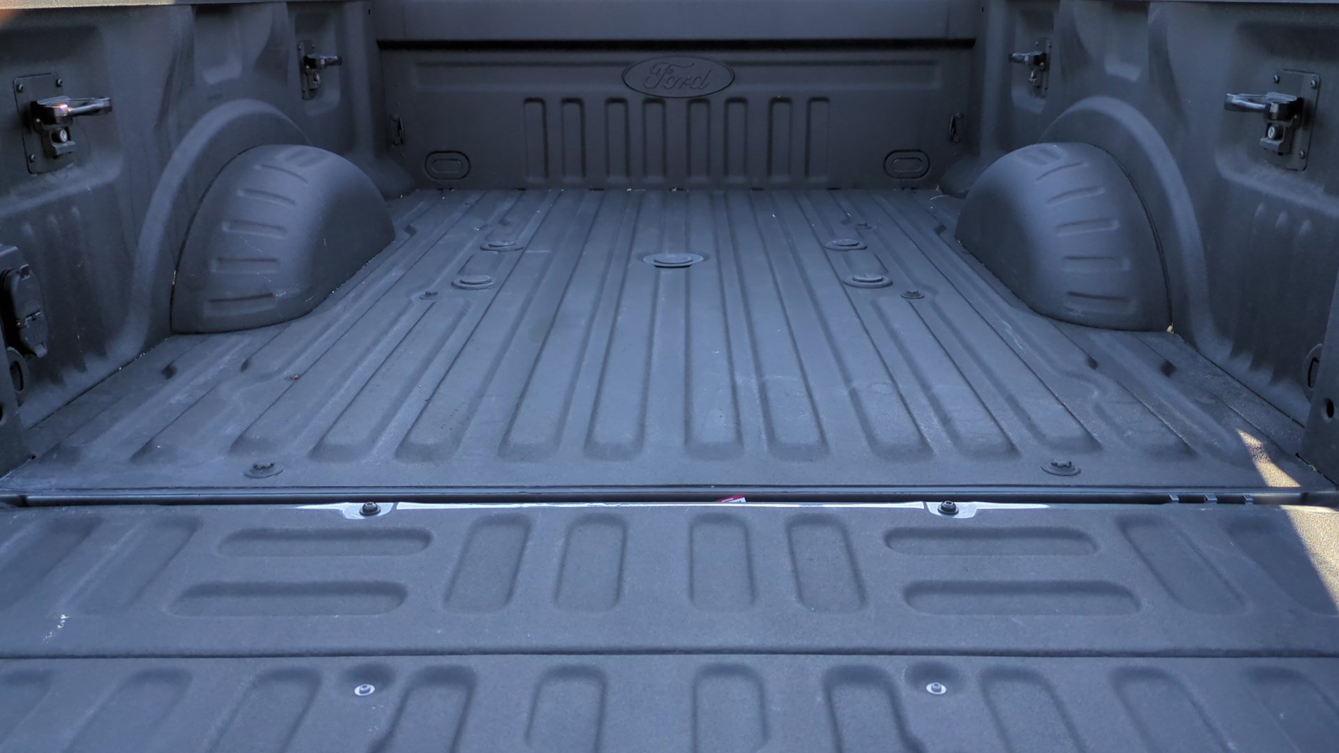 Used 2021 Ford F250 Lariat image 29