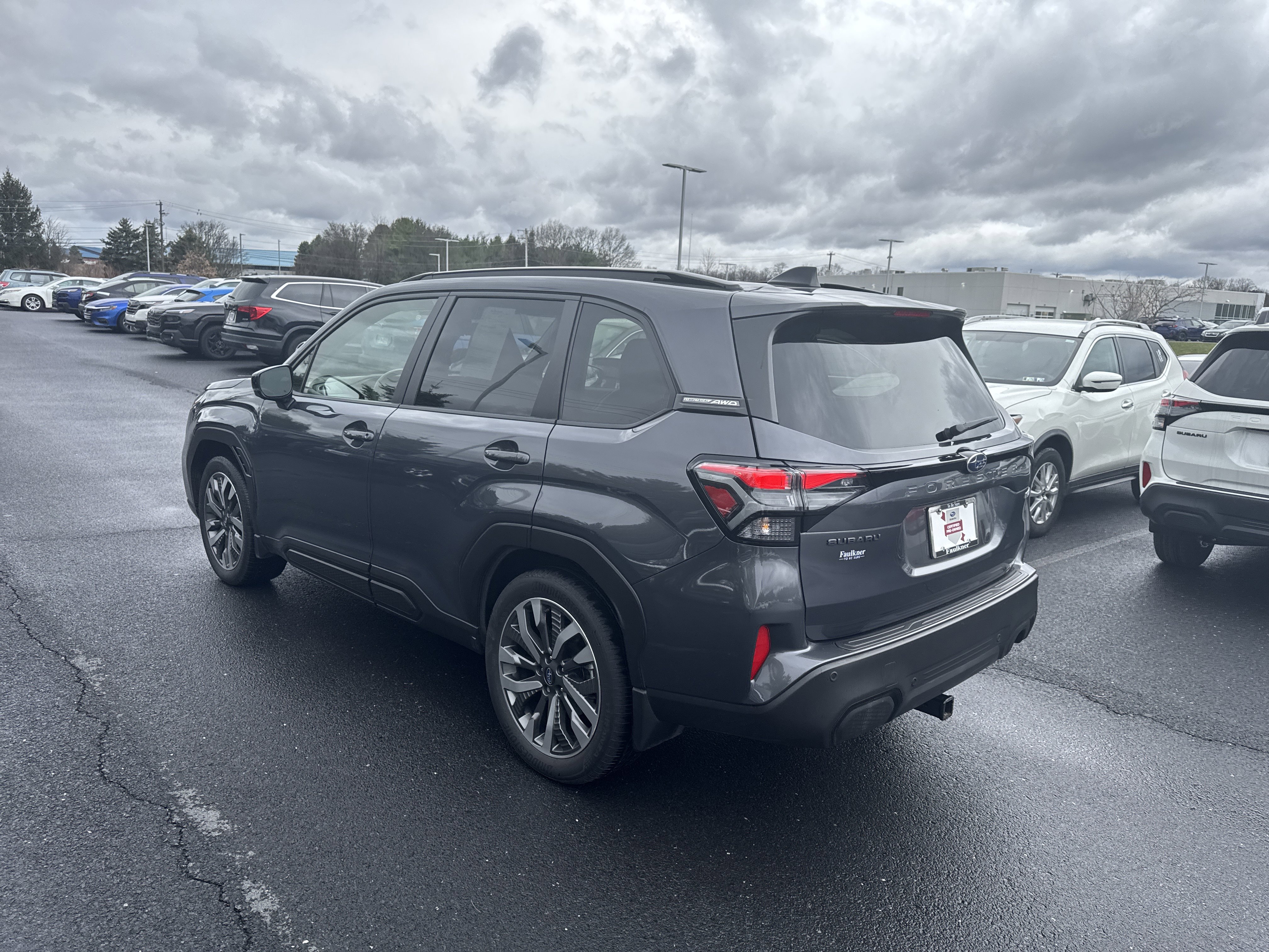 Used 2025 Subaru Forester Touring image 6