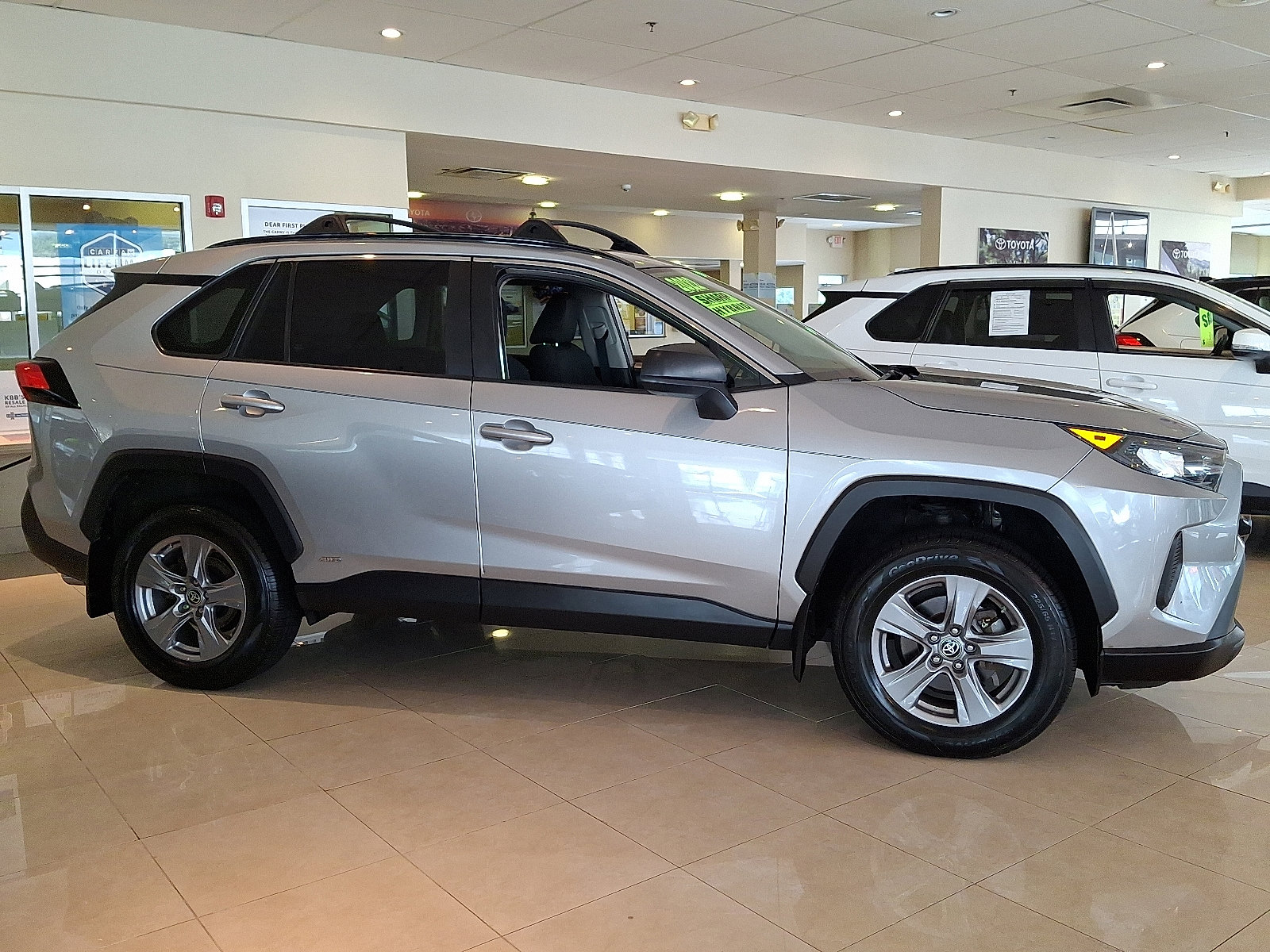 Certified 2022 Toyota RAV4 LE image 8