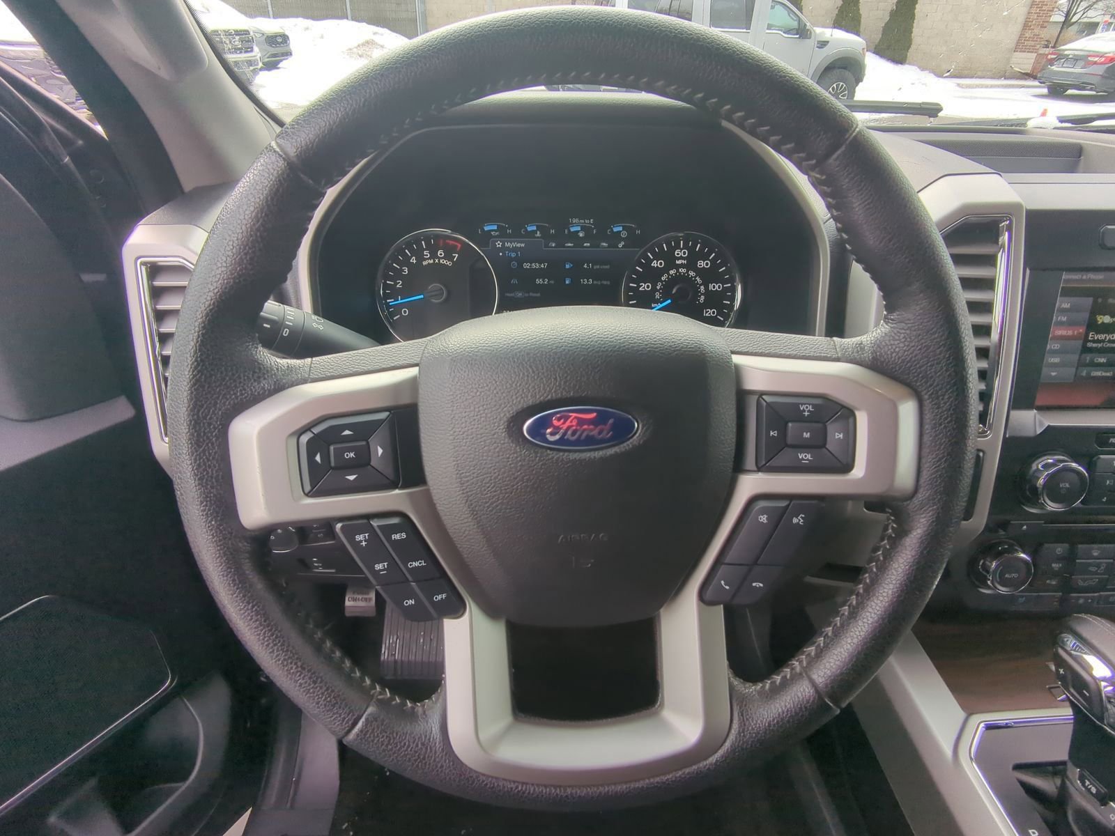 Used 2015 Ford F150 Lariat image 29