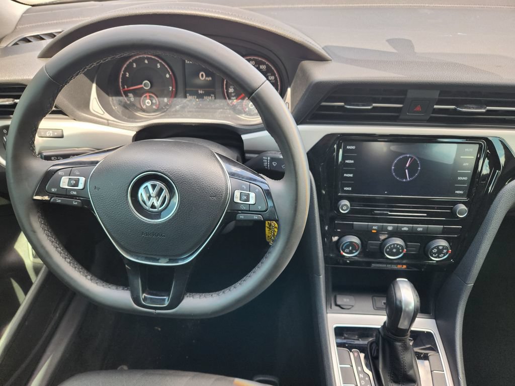 Used 2021 Volkswagen Passat 2.0T S w/ Luggage Net & Mats Package FWD image 21