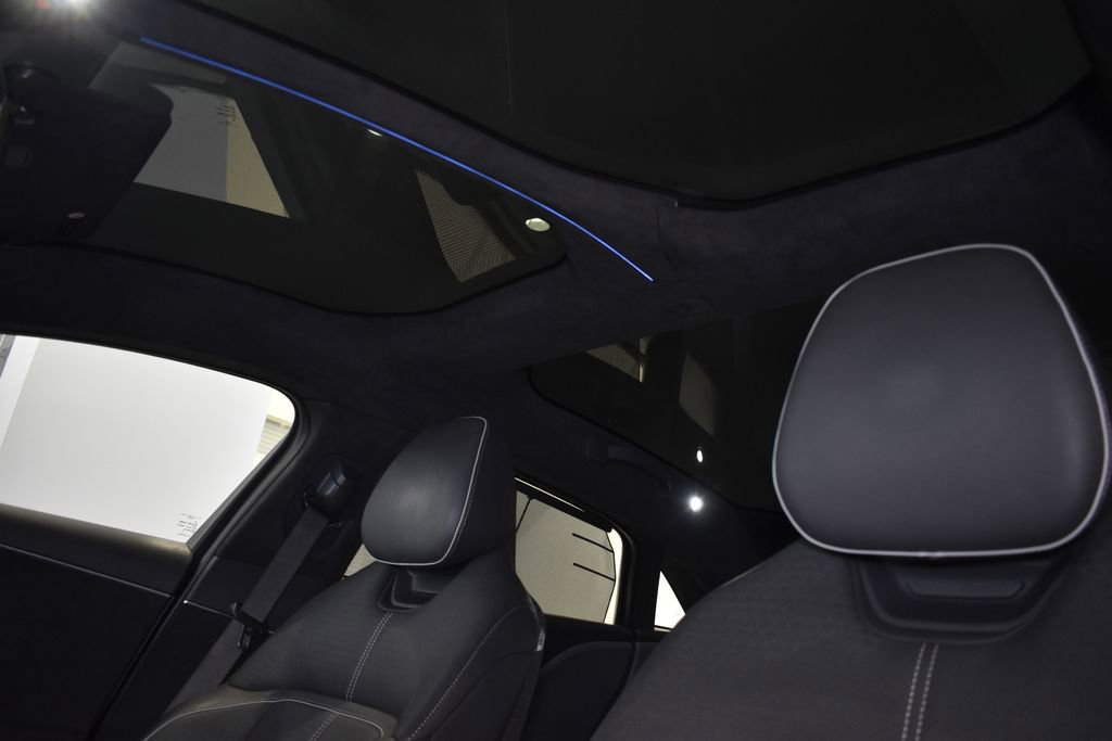 Used 2023 Lucid Air Grand Touring image 33