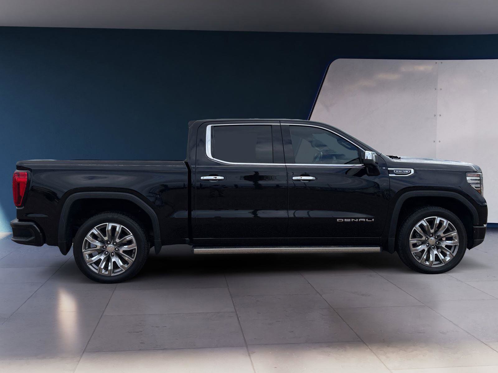 Used 2023 GMC Sierra 1500 Denali w/ Denali Reserve Package image 6