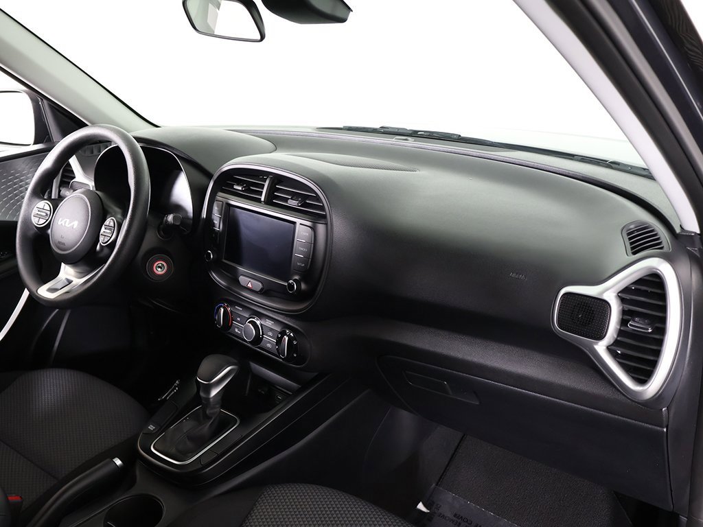 Used 2024 Kia Soul LX w/ Option Group 015 image 26