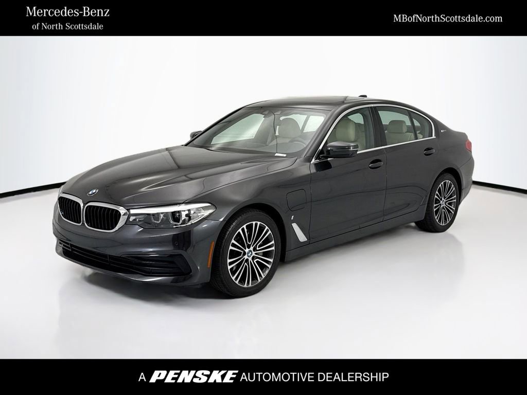 Used 2019 BMW 530e w/ Convenience Package image 1