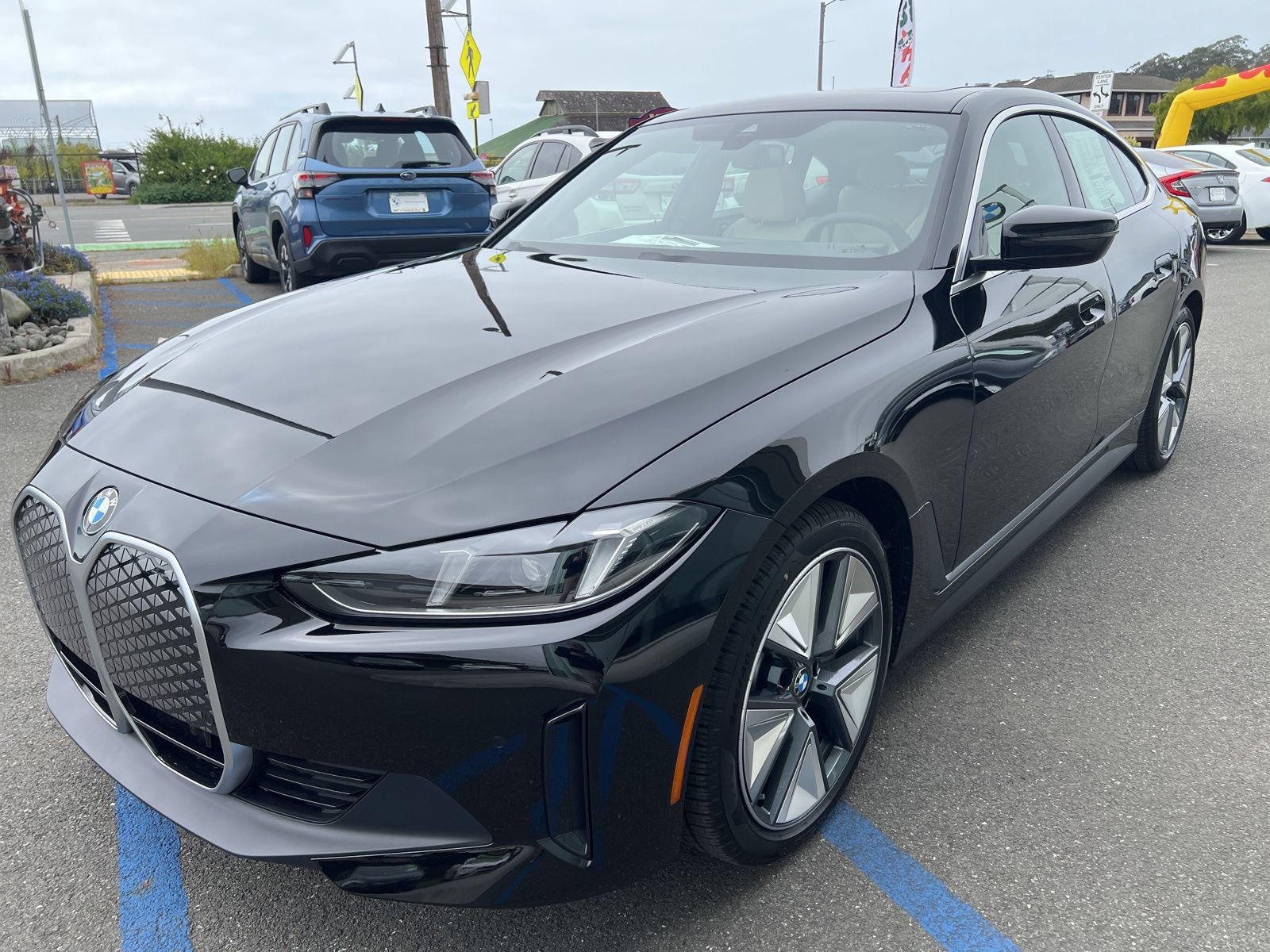 New 2026 BMW i4 xDrive40i AWD/4WD image 2