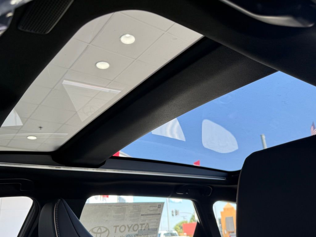 New 2025 Toyota Crown Signia image 20