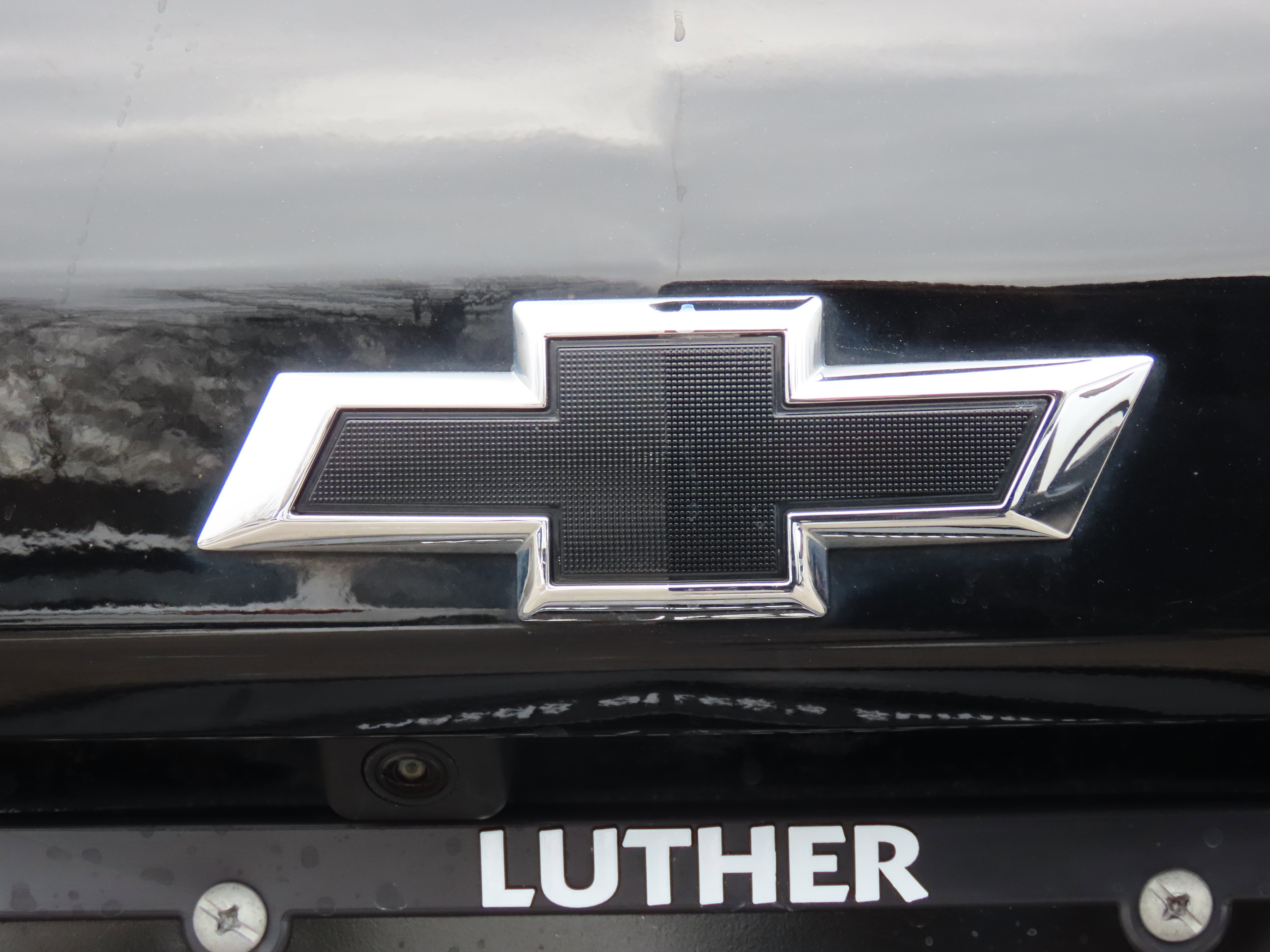 Used 2023 Chevrolet Equinox RS w/ LPO, Floor Liner Package image 17