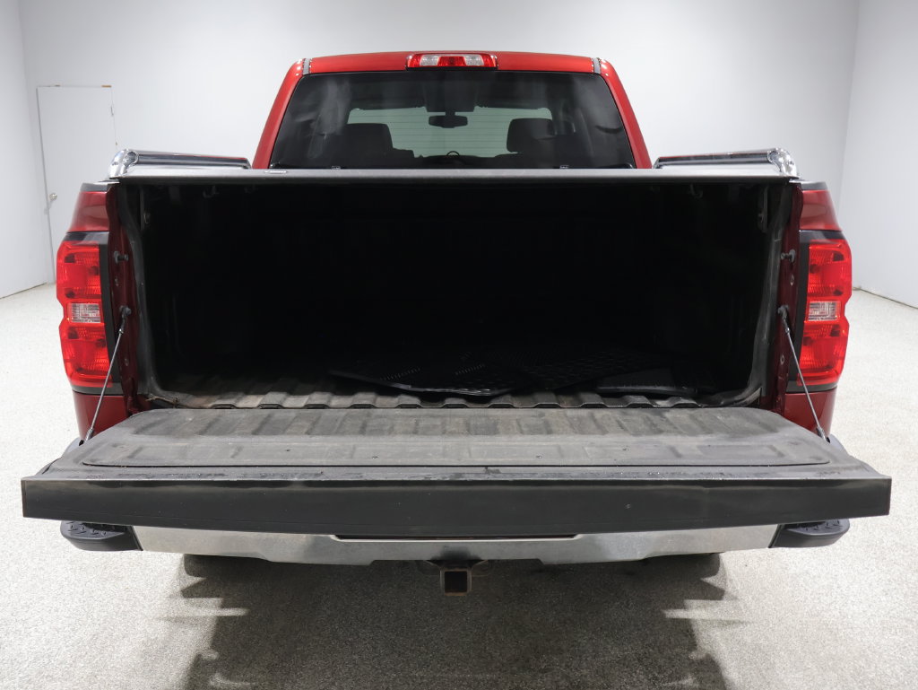 Used 2018 Chevrolet Silverado 1500 LT w/ All Star Edition AWD/4WD image 4