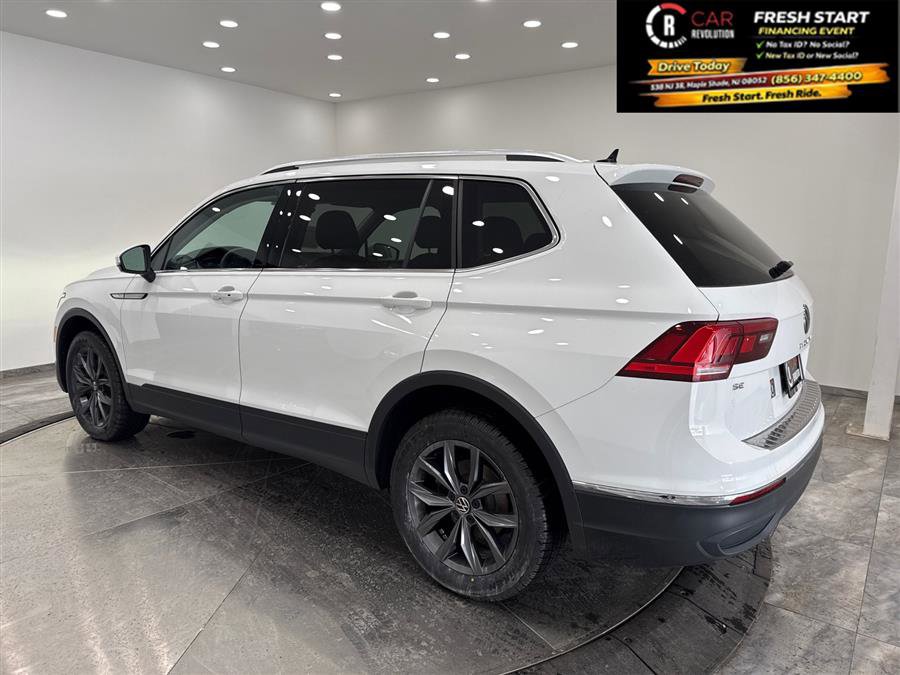 Used 2022 Volkswagen Tiguan SE image 27