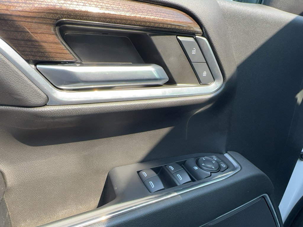 Certified 2024 Chevrolet Silverado 1500 LT AWD/4WD image 18