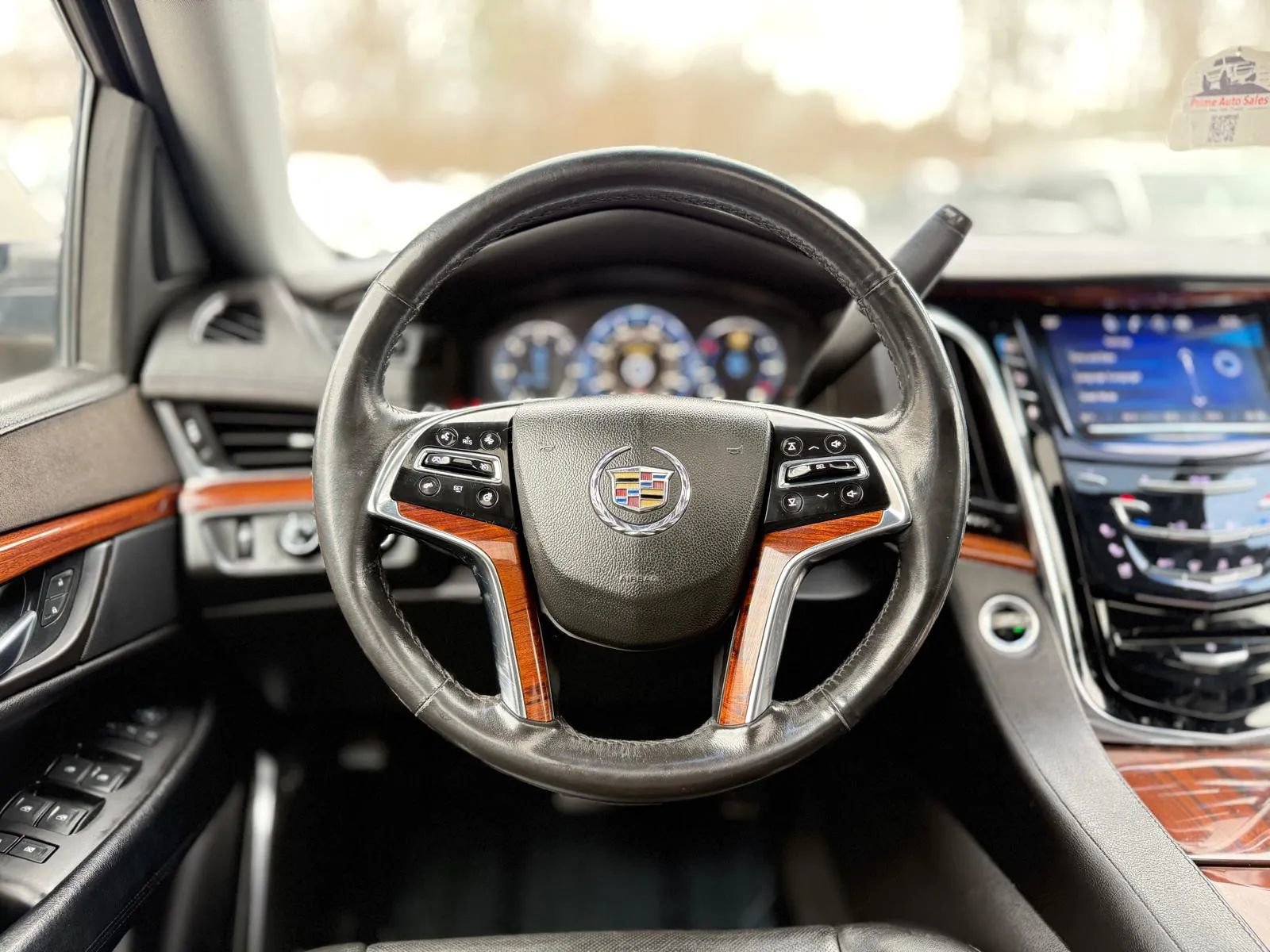 Used 2015 Cadillac Escalade ESV Luxury image 15