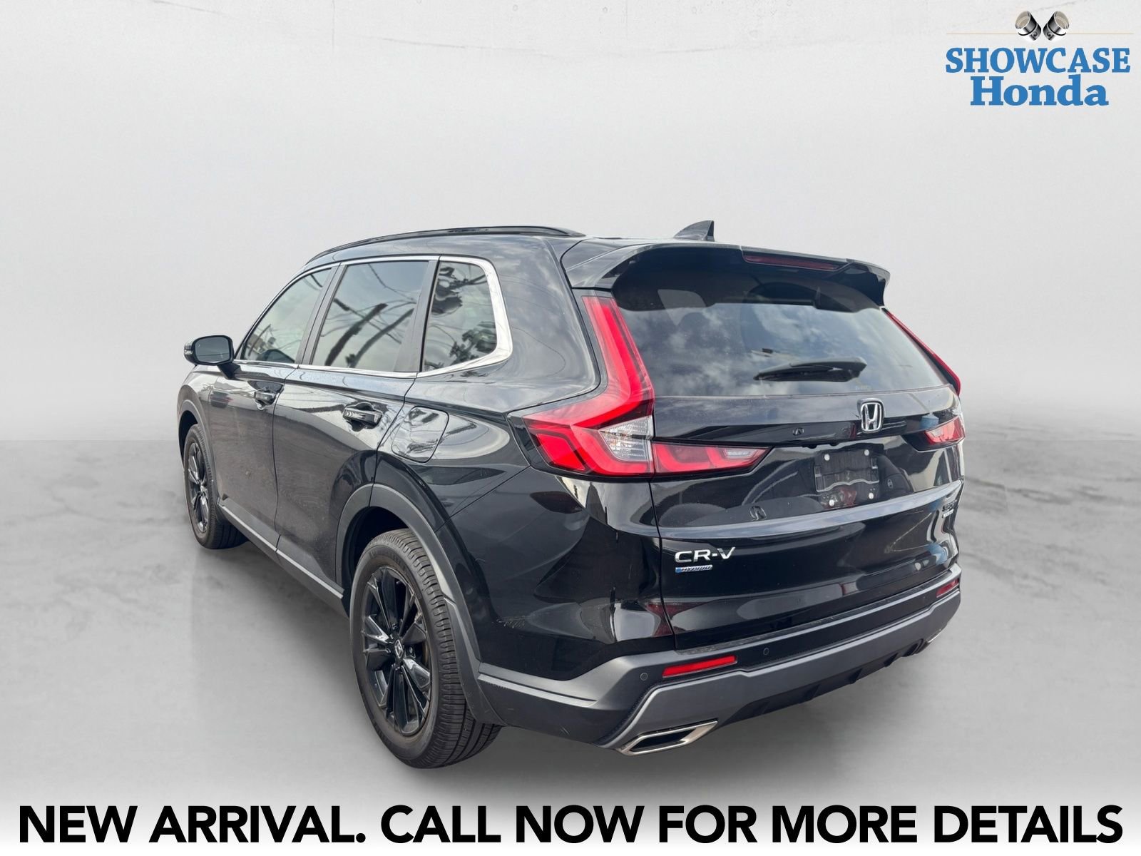 Used 2023 Honda CR-V Sport Touring image 4