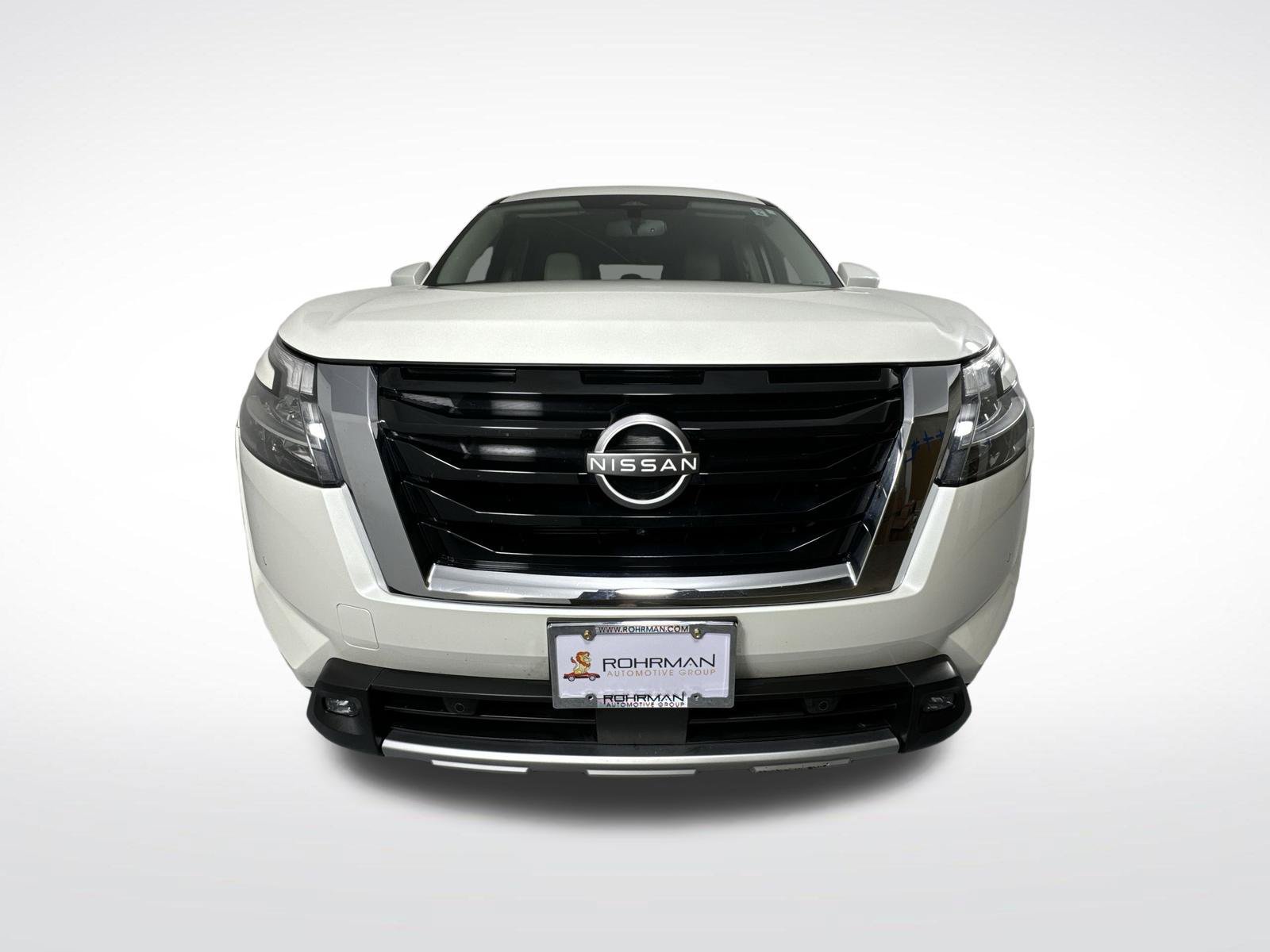 Used 2022 Nissan Pathfinder SL AWD/4WD image 30