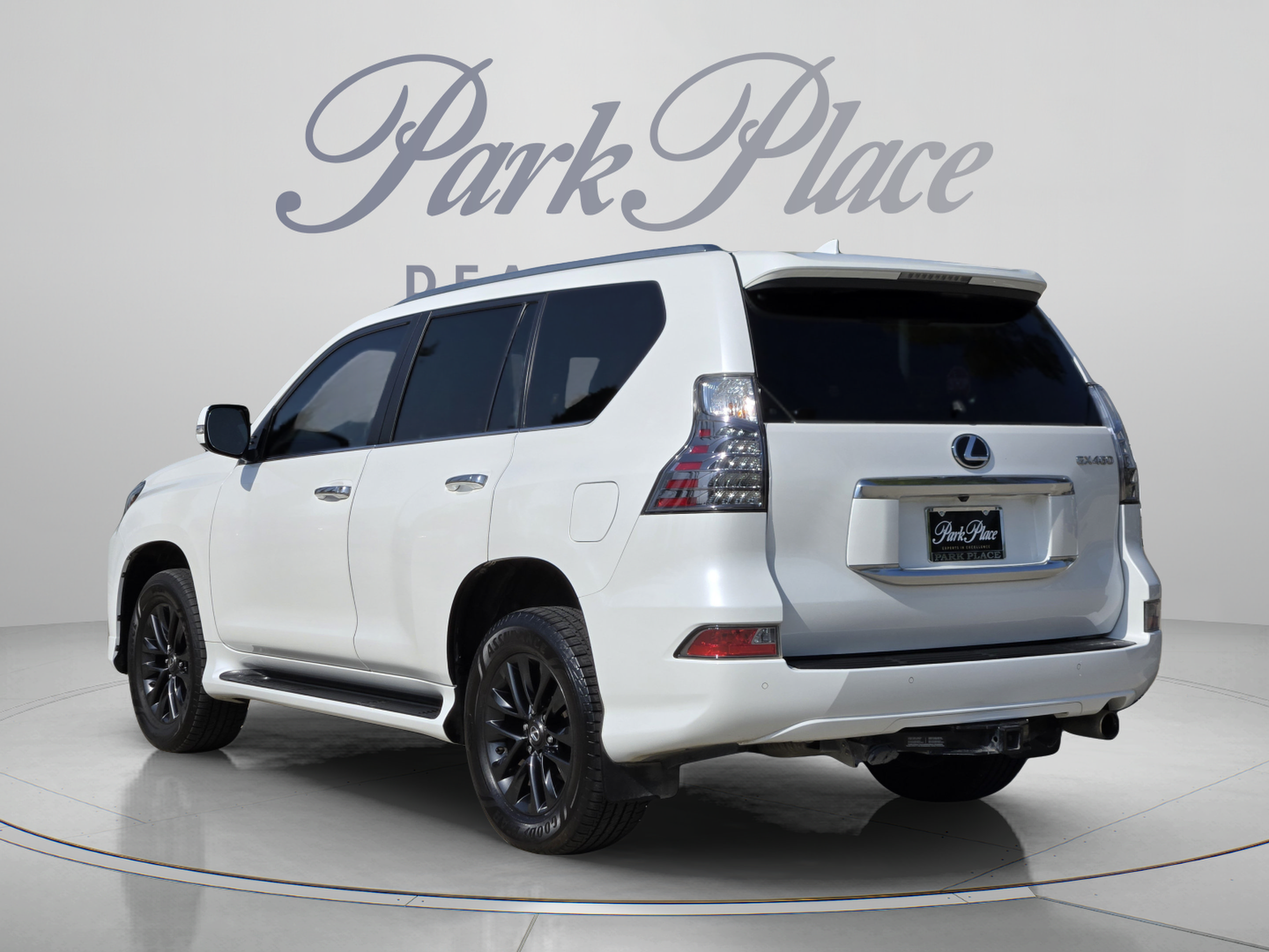 Used 2021 Lexus GX 460 Premium w/ Premium Package AWD/4WD image 3