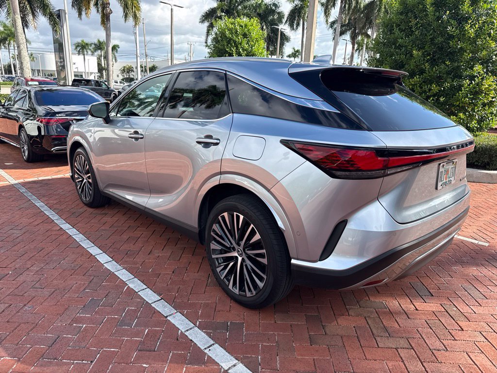 Used 2024 Lexus RX 350 Premium Plus w/ Convenience Package FWD image 7