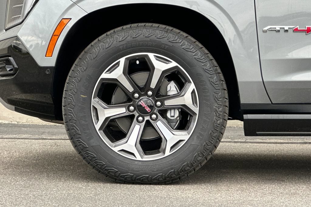 New 2026 GMC Yukon XL AT4 Ultimate AWD/4WD image 28