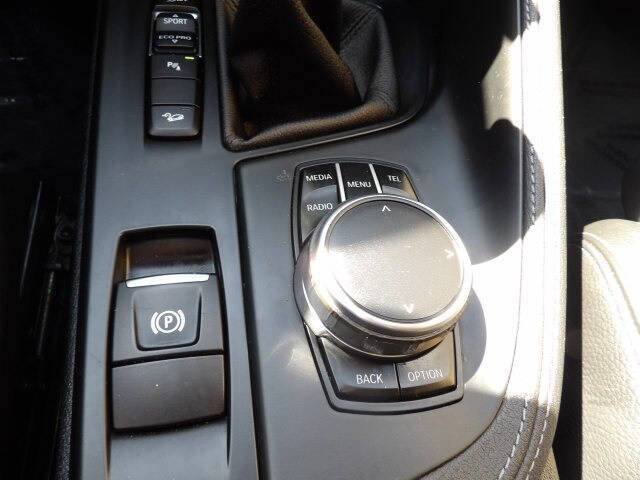 Used 2017 BMW X1 xDrive28i image 15