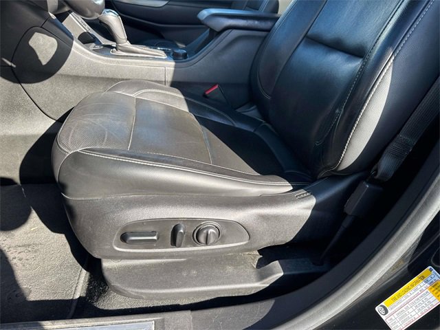 Used 2019 GMC Acadia SLT image 21