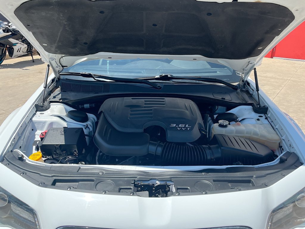 Used 2023 Chrysler 300 S RWD image 32