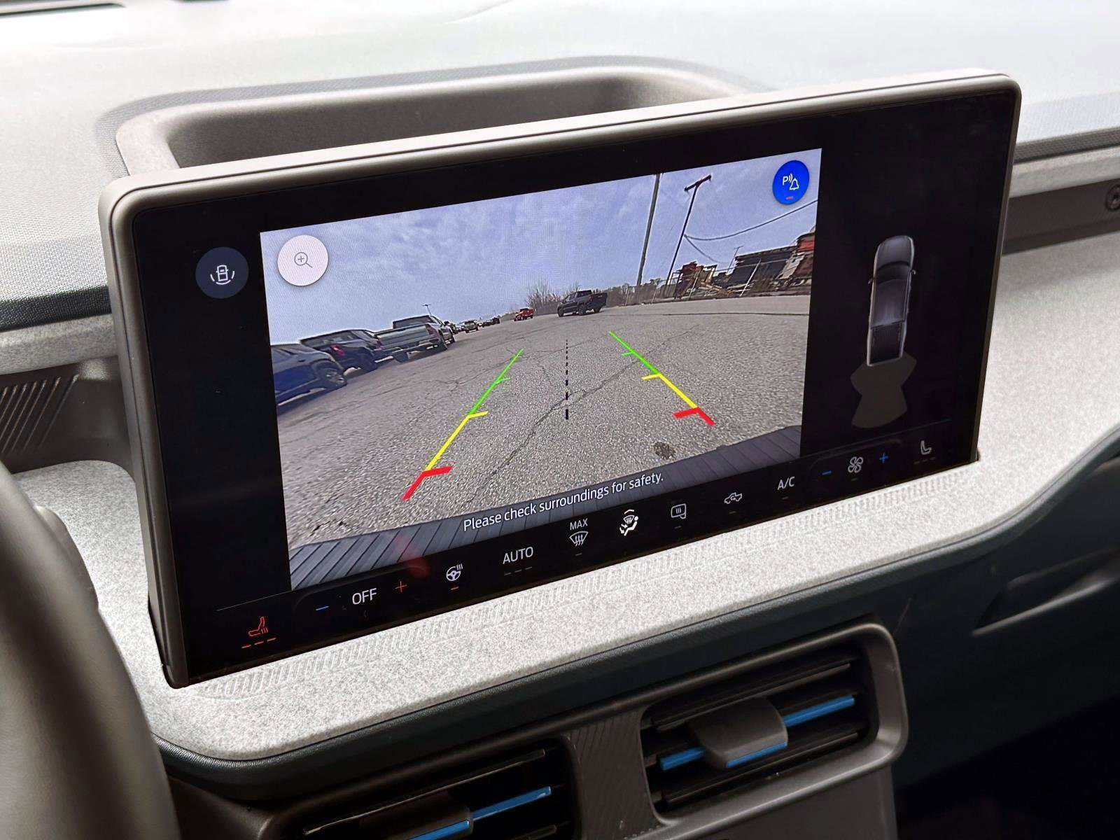 Used 2025 Ford Maverick XLT w/ XLT Luxury Package image 24