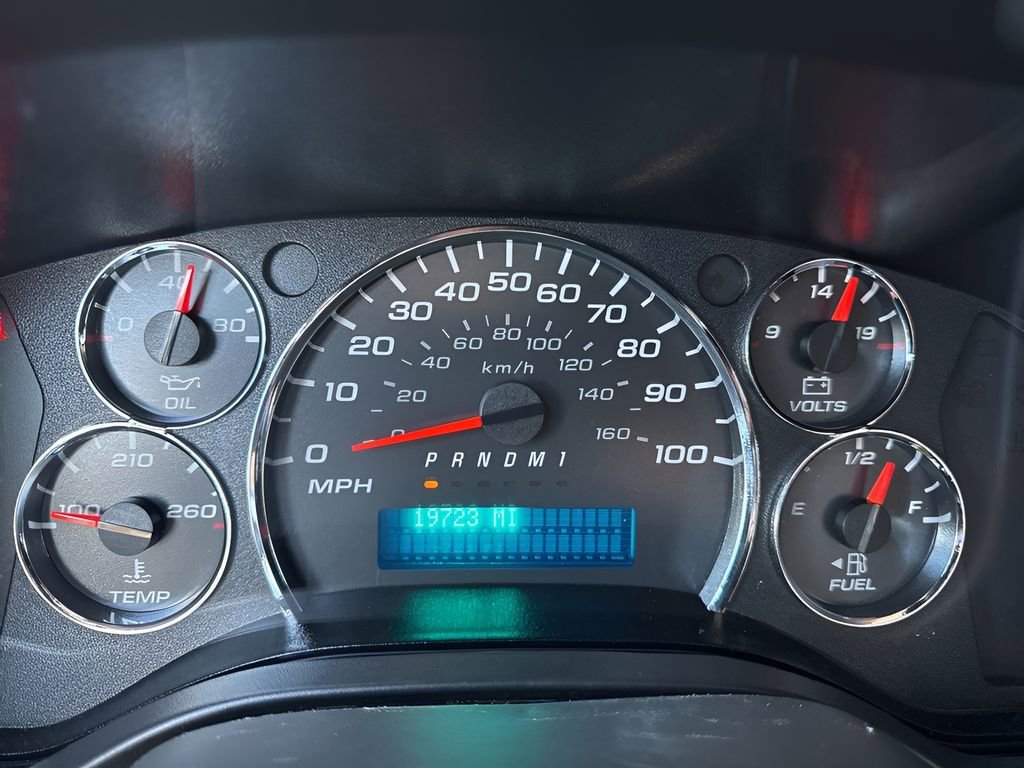 Used 2023 GMC Savana 2500 w/ Driver Convenience Package image 17