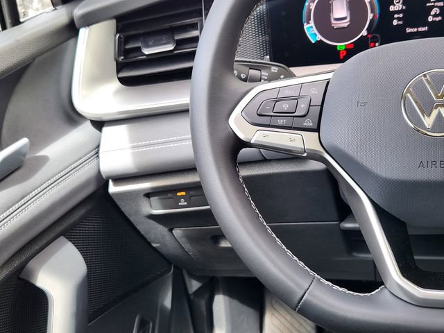 New 2026 Volkswagen Tiguan SE image 25