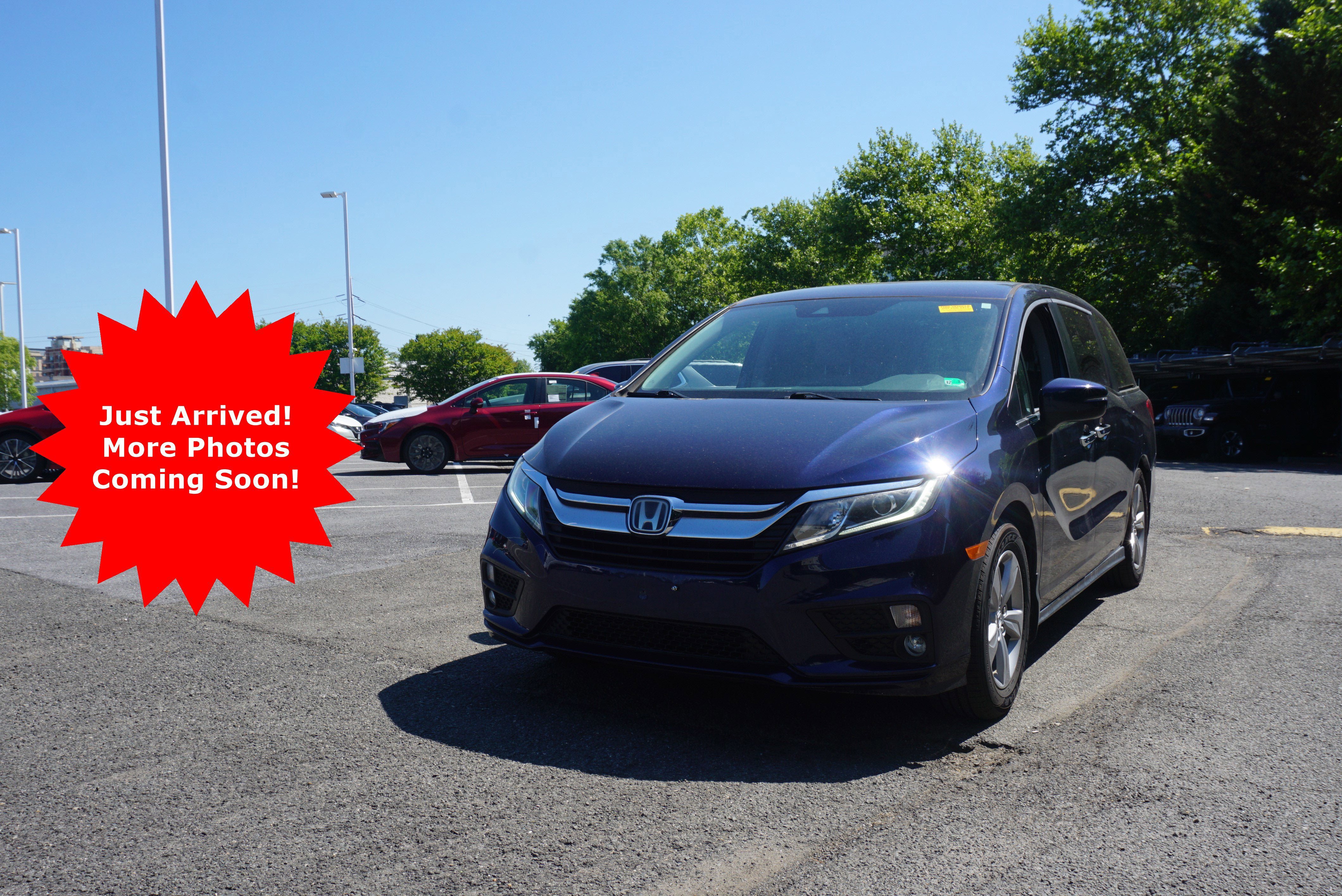 Used 2019 Honda Odyssey EX image 1