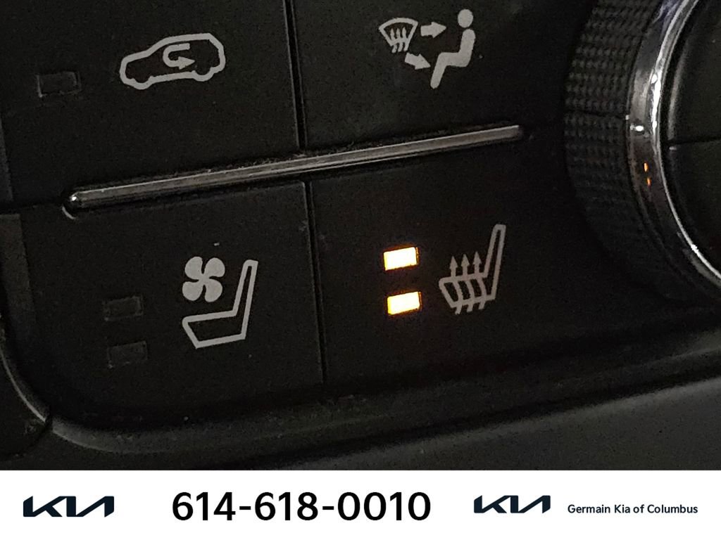 Used 2012 Jeep Grand Cherokee Overland Summit image 32