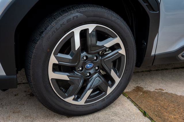 Certified 2025 Subaru Forester Limited w/ Popular Package #2 image 31