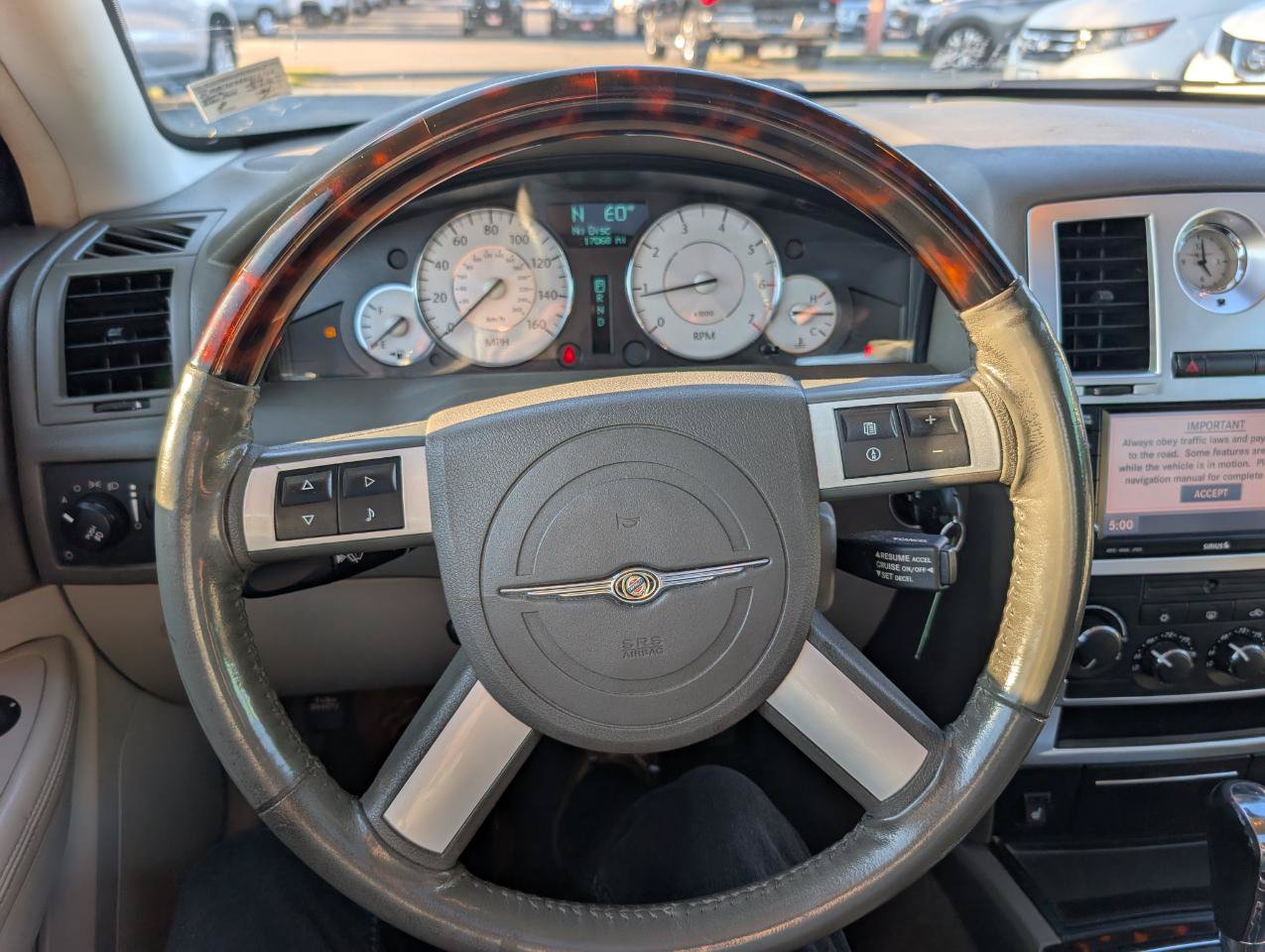 Used 2008 Chrysler 300 C RWD image 15