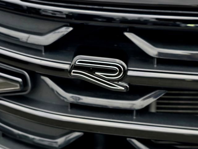 Used 2024 Volkswagen Atlas Cross Sport SEL Premium R-Line image 26