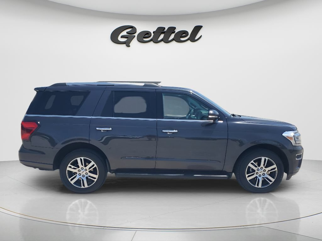 Used 2024 Ford Expedition Limited RWD image 9