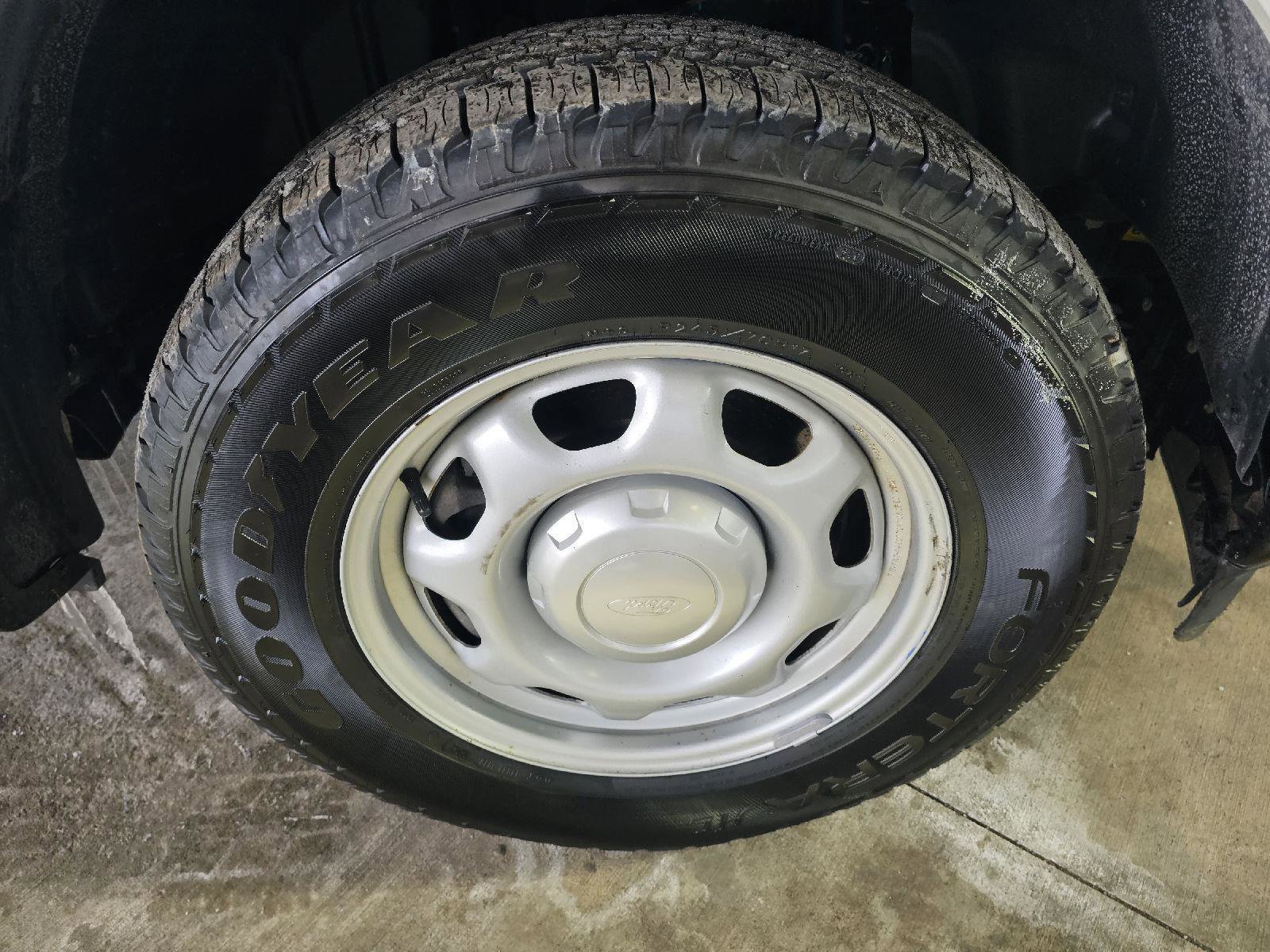 Used 2022 Ford F150 XL image 9