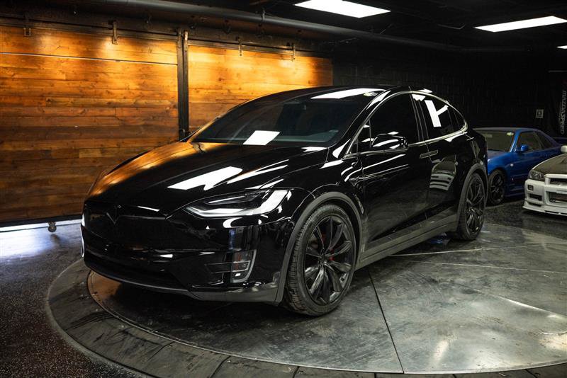 Used 2018 Tesla Model X P100D image 2