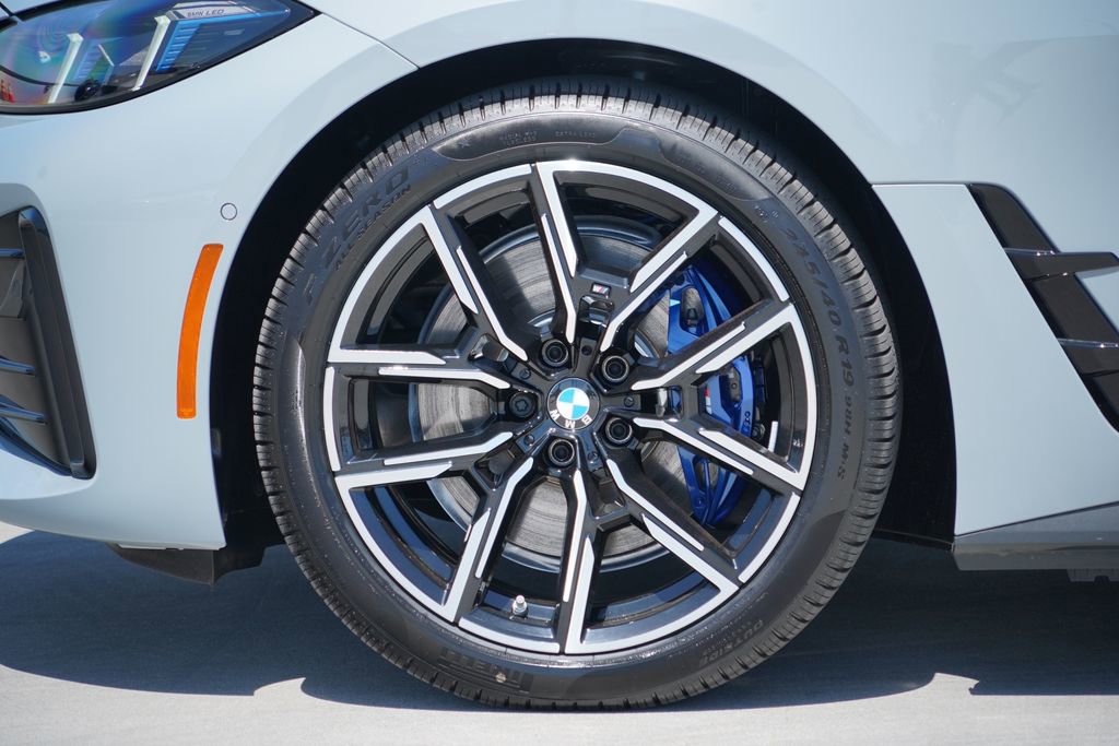 New 2026 BMW i4 xDrive40i w/ M Sport Package AWD/4WD image 5