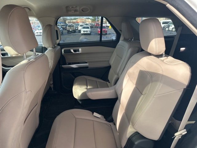Certified 2023 Ford Explorer XLT w/ Equipment Group 202A image 15