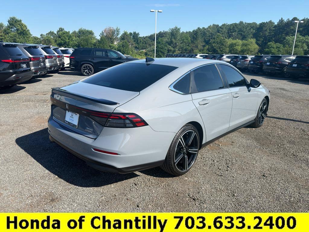 Used 2025 Honda Accord Sport image 7
