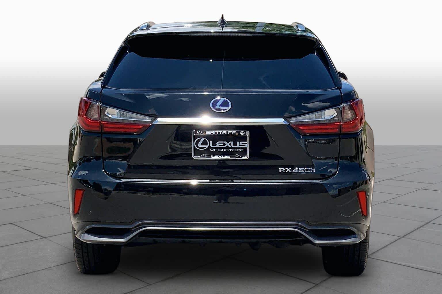 Used 2017 Lexus RX 450h AWD w/ Cold Weather Package image 5
