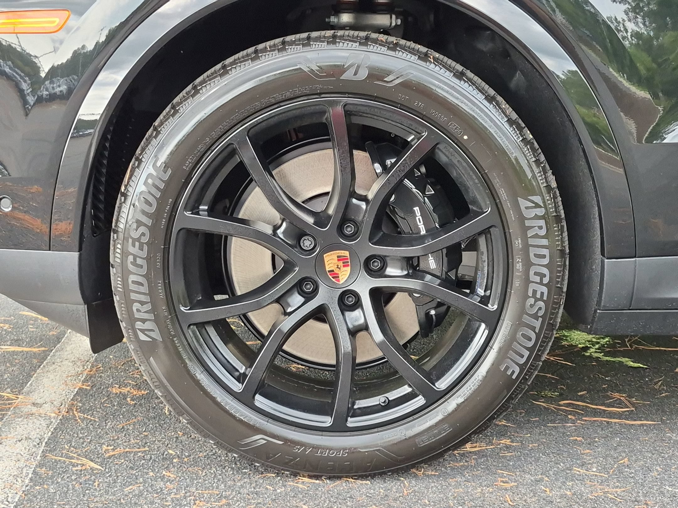 New 2026 Porsche Cayenne Coupe AWD/4WD image 37
