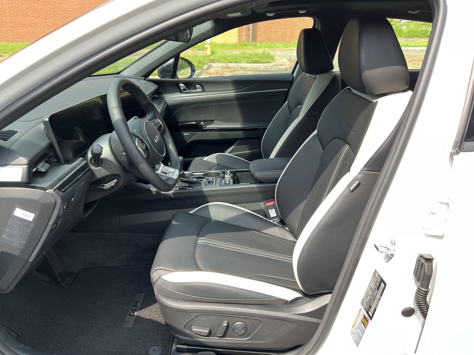 New 2026 Kia K5 GT-Line w/ GT-Line Premium Package FWD image 18