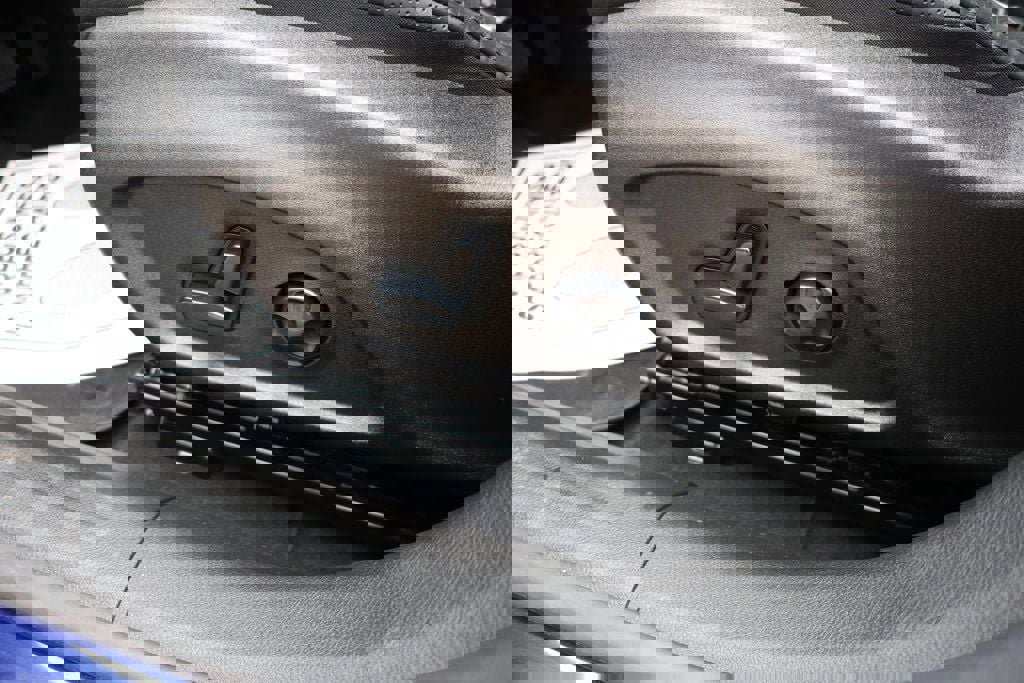 Used 2021 Jeep Renegade Limited w/ Luxury Group II image 11